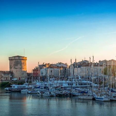 Plein Charme Aux Minimes Terrasse Calme + Parking Apartment La Rochelle  Exterior foto